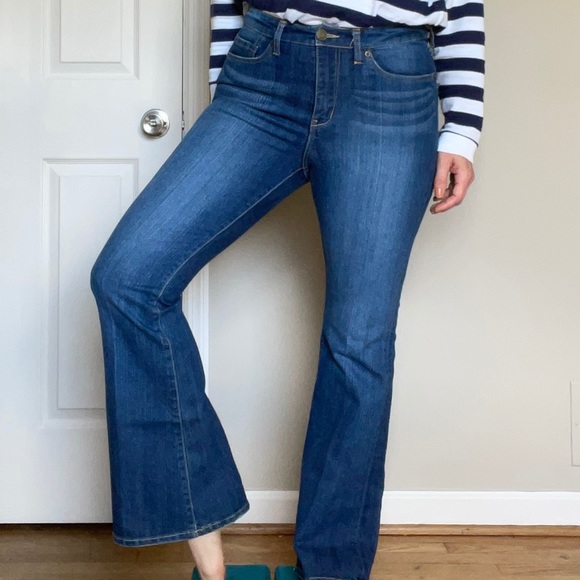 Seven For All Mankind bell bottom - Picture 5 of 7